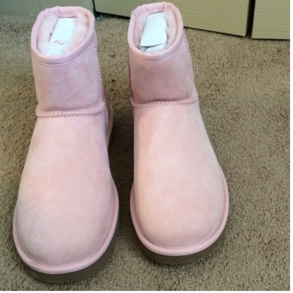 Authentic Mini Uggs in Pink